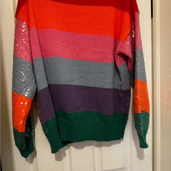 Brand New sequence sweater never worn - Picture 2 of 3